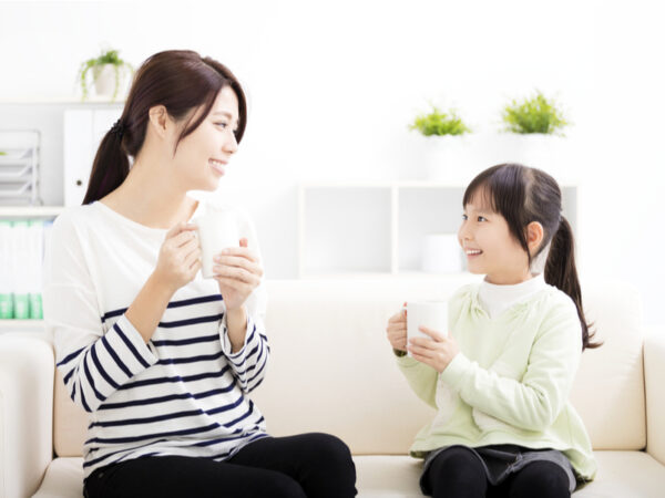 子供のコミュニケーション能力を高めるのに、なぜ家庭環境が重要なのか？